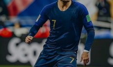 九游app下载-足球赛场精彩连连！双方实力旗鼓相当