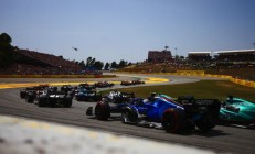 九游娱乐官方网站-梅赛德斯险胜索伯车队，阿隆索状态火热的简单介绍