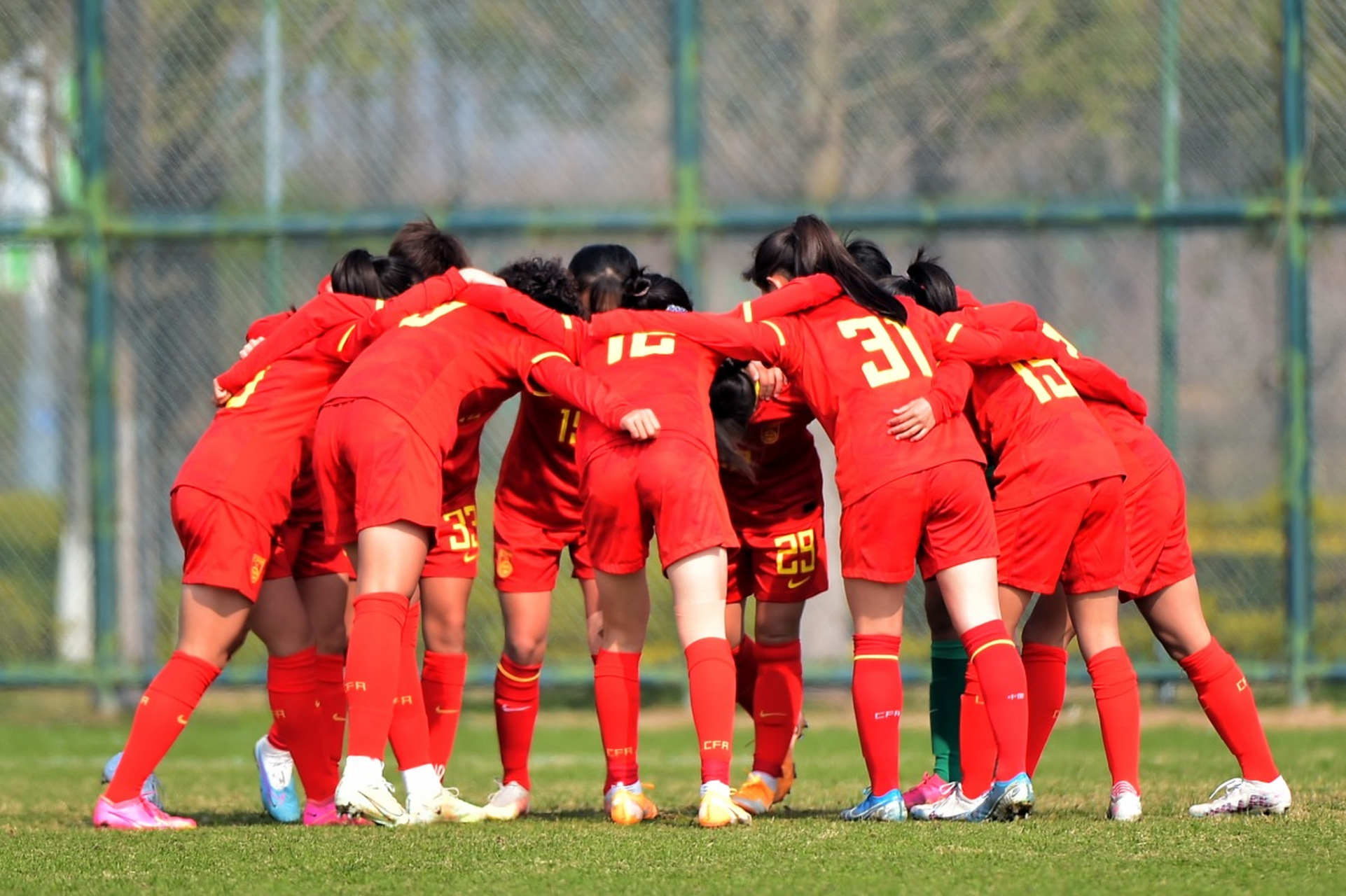 中国女足队备战东京奥运,队员训练状态良好 中国女足队备战东京奥运,队员训练状态良好