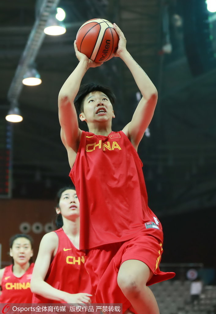 沙特阿拉伯女篮备战亚锦赛，展现团队默契的简单介绍