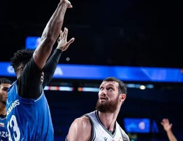 海口比达华迎来关键战,球队士气高涨,教练发挥战术优势的简单介绍 海口比达华迎来关键战,球队士气高涨,教练发挥战术优势的简单介绍