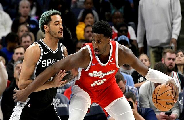 包含灰熊新秀逐渐崭露头角,球队前景一片光明的词条 包含灰熊新秀逐渐崭露头角,球队前景一片光明的词条