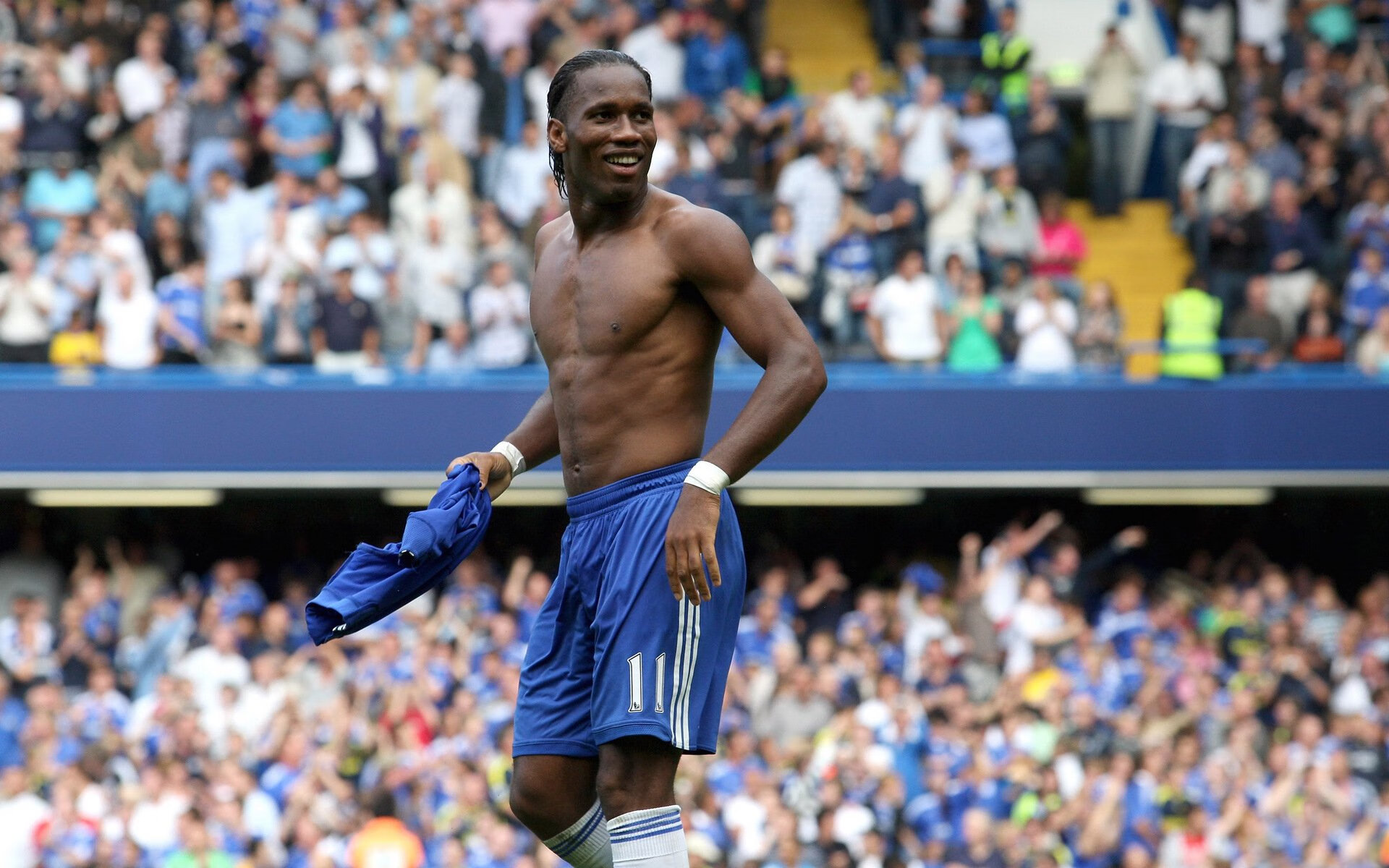 冰与火的对决，克罗地亚战术强压新西兰的欧冠淘汰赛启示