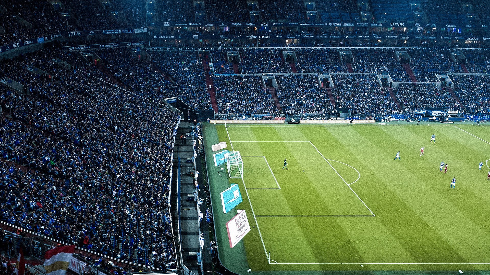 里昂攻克黄色潜水艇，梅西赛后评分拉满，一场定义伟大的胜利